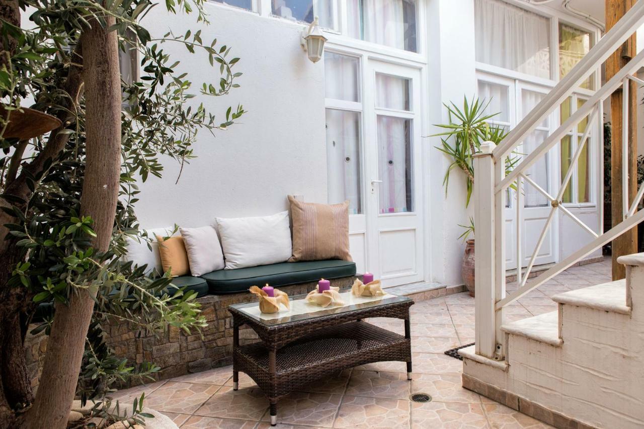 Town House For 6-16 With Ac Villa Parikia  Exterior photo