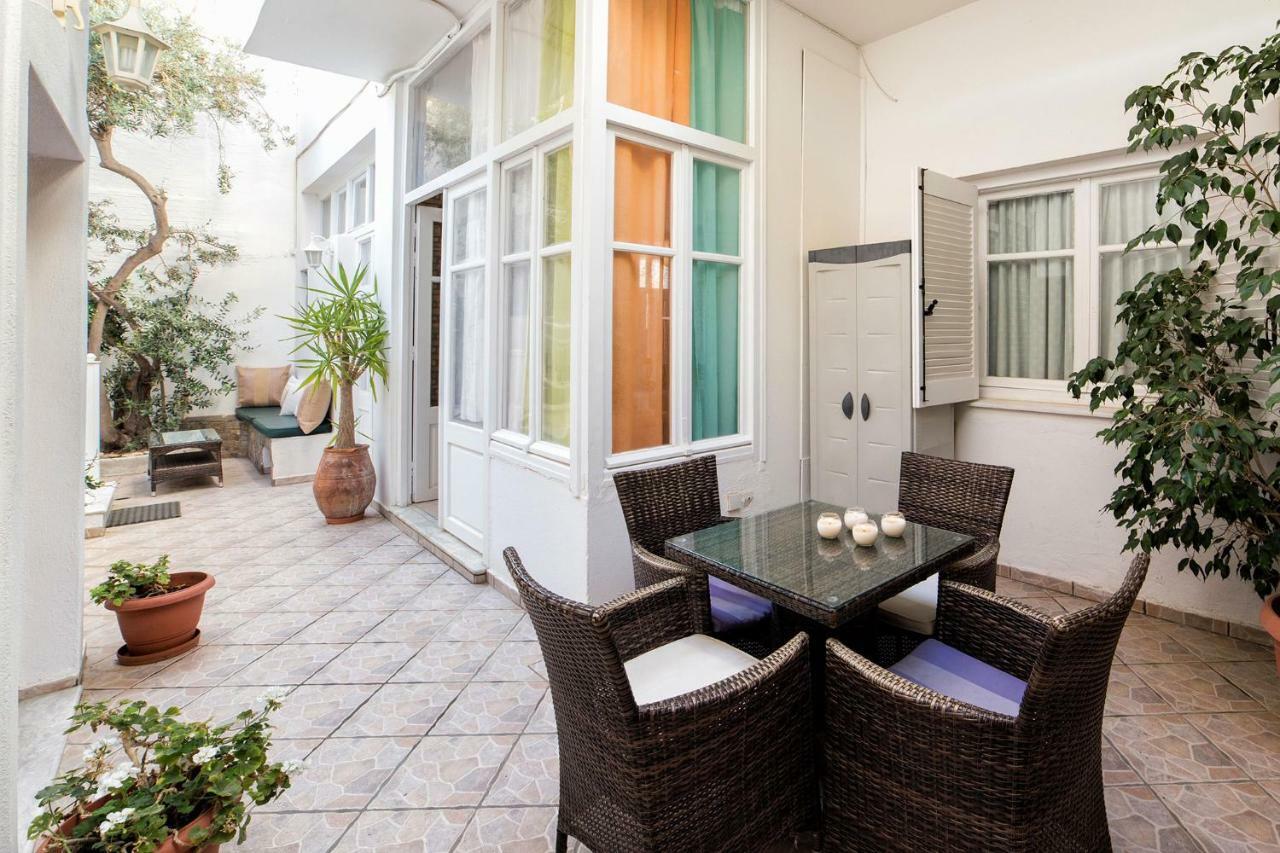 Town House For 6-16 With Ac Villa Parikia  Exterior photo