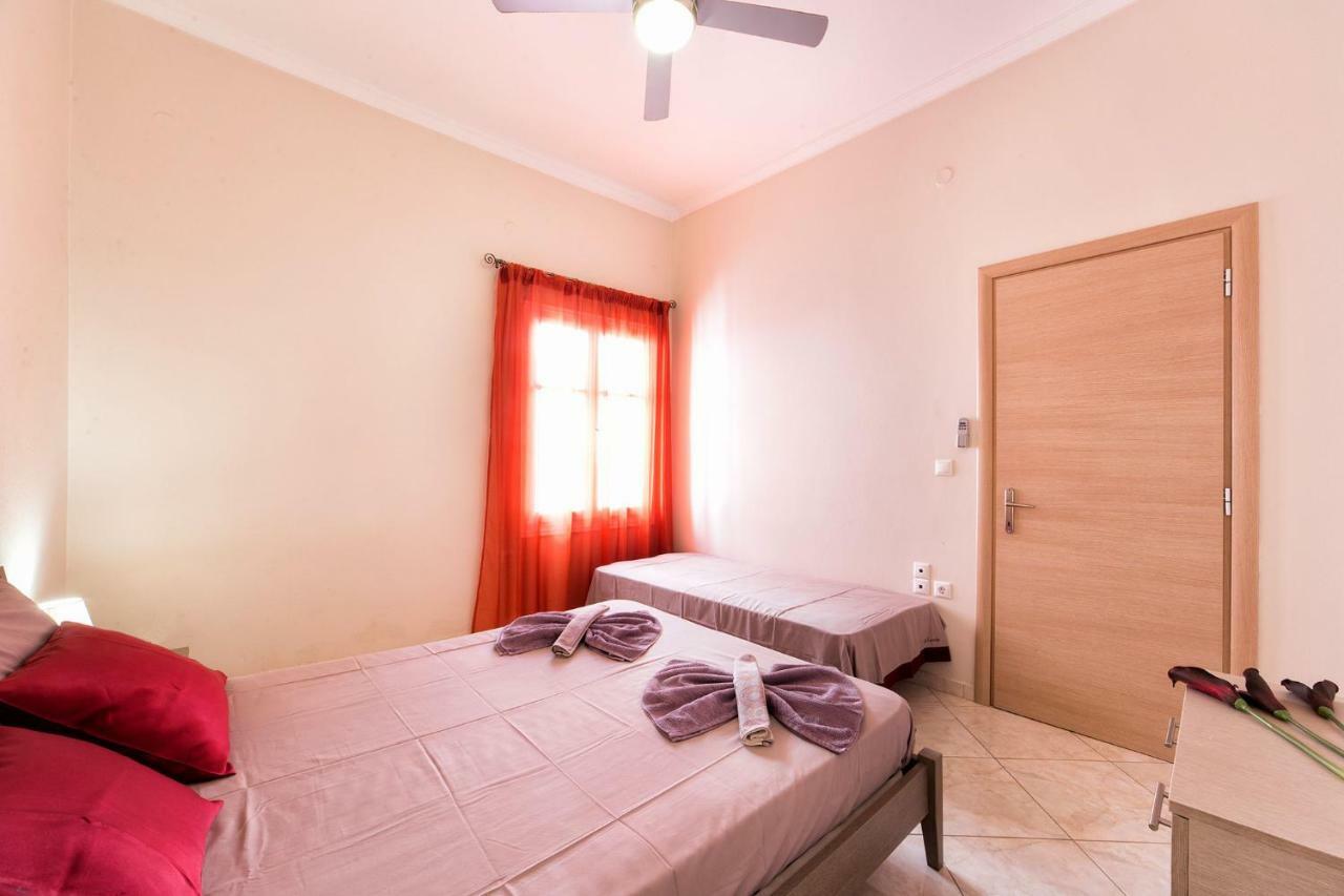 Town House For 6-16 With Ac Villa Parikia  Exterior photo